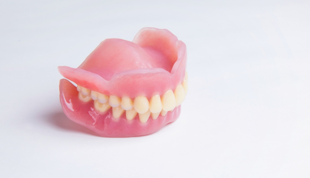 レジン床の義歯（保険適用）